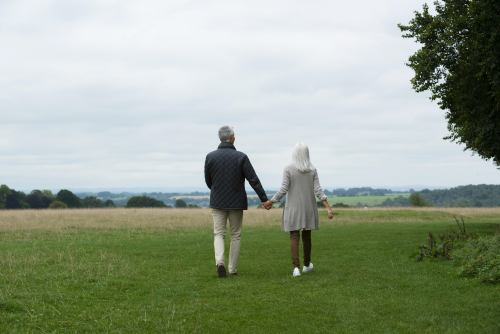 Versleten heup en wandelen - Tips om het goed aan te pakken