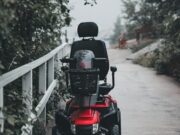 Welke regels gelden voor het rijden in een scootmobiel