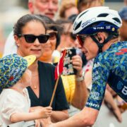 De vriendin van wielrenner Jonas Vingegaard